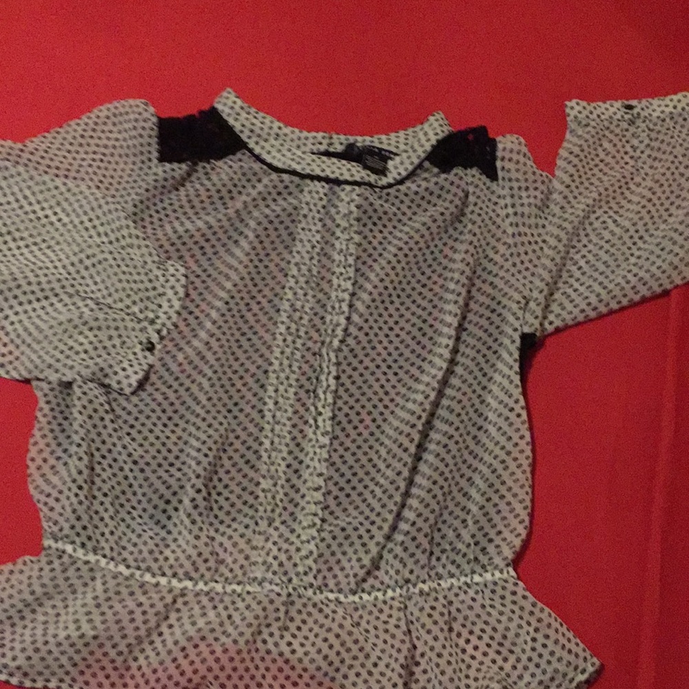 Black & White Dressy Blouse